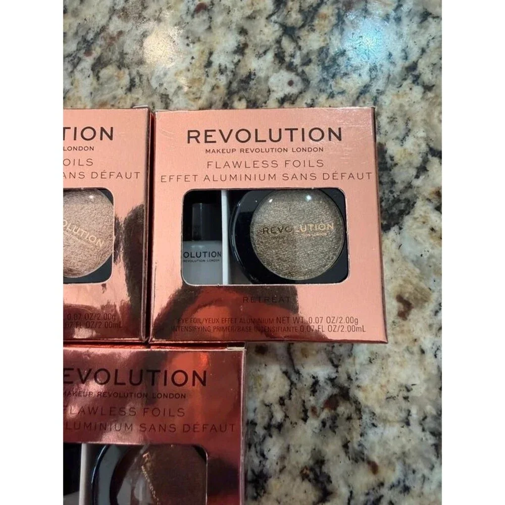 Foil eye shadow and primer set Eye make up cosmetics beauty bundle
